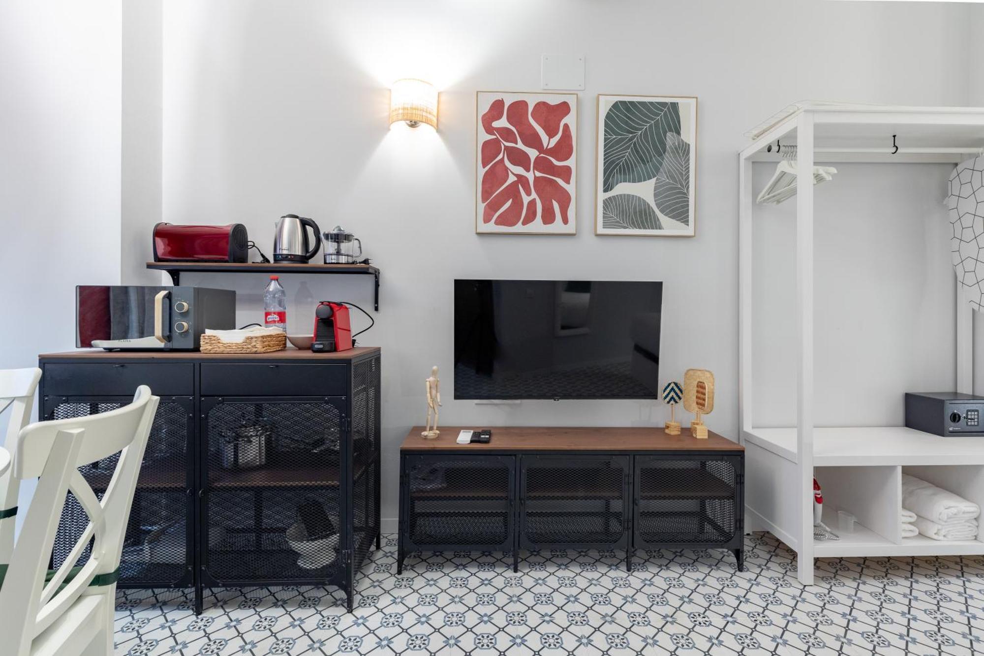 The Little Village Apartments Valenza Esterno foto