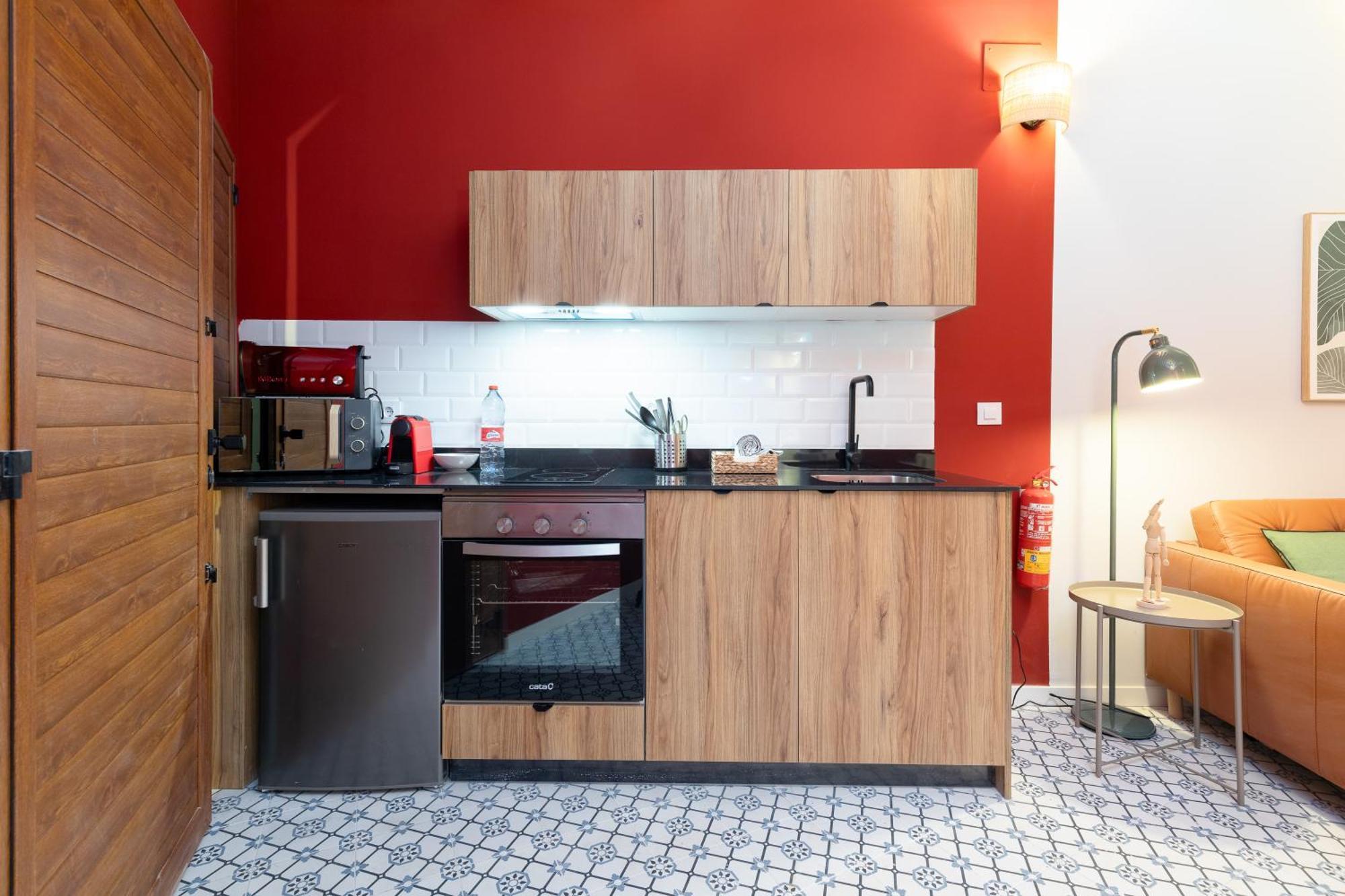 The Little Village Apartments Valenza Esterno foto
