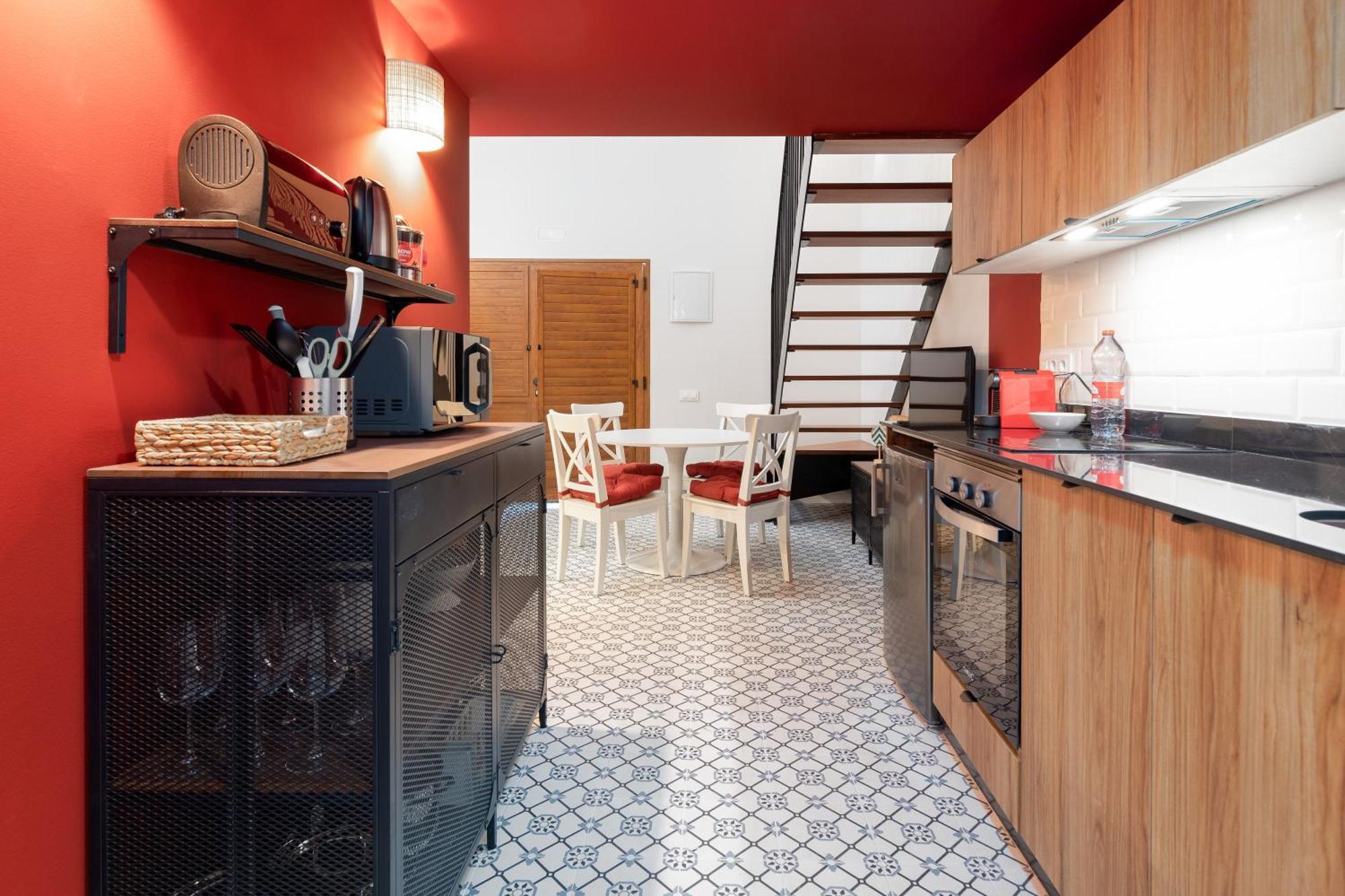 The Little Village Apartments Valenza Esterno foto