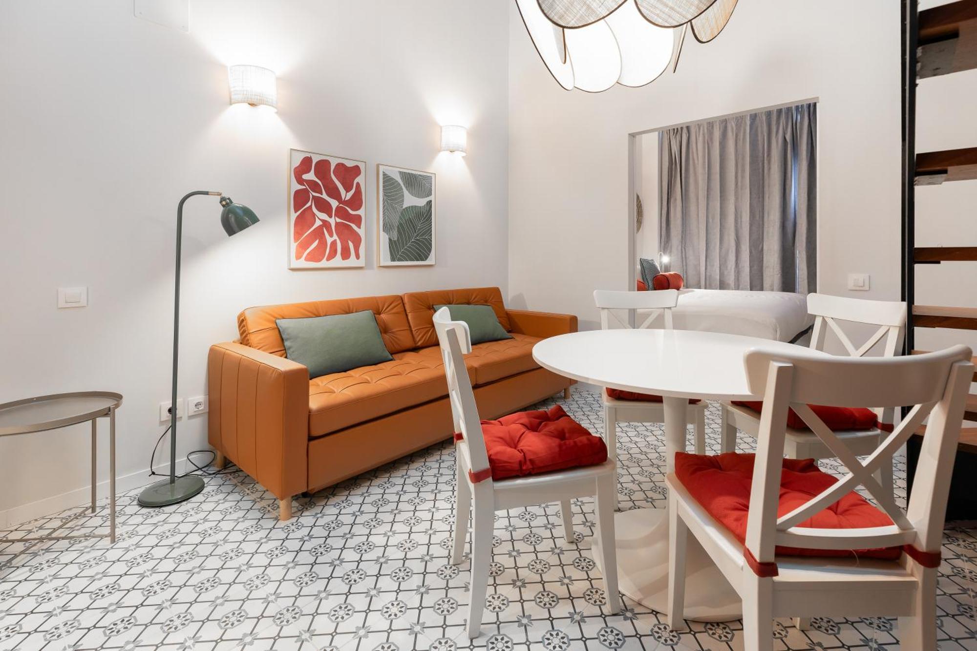 The Little Village Apartments Valenza Esterno foto