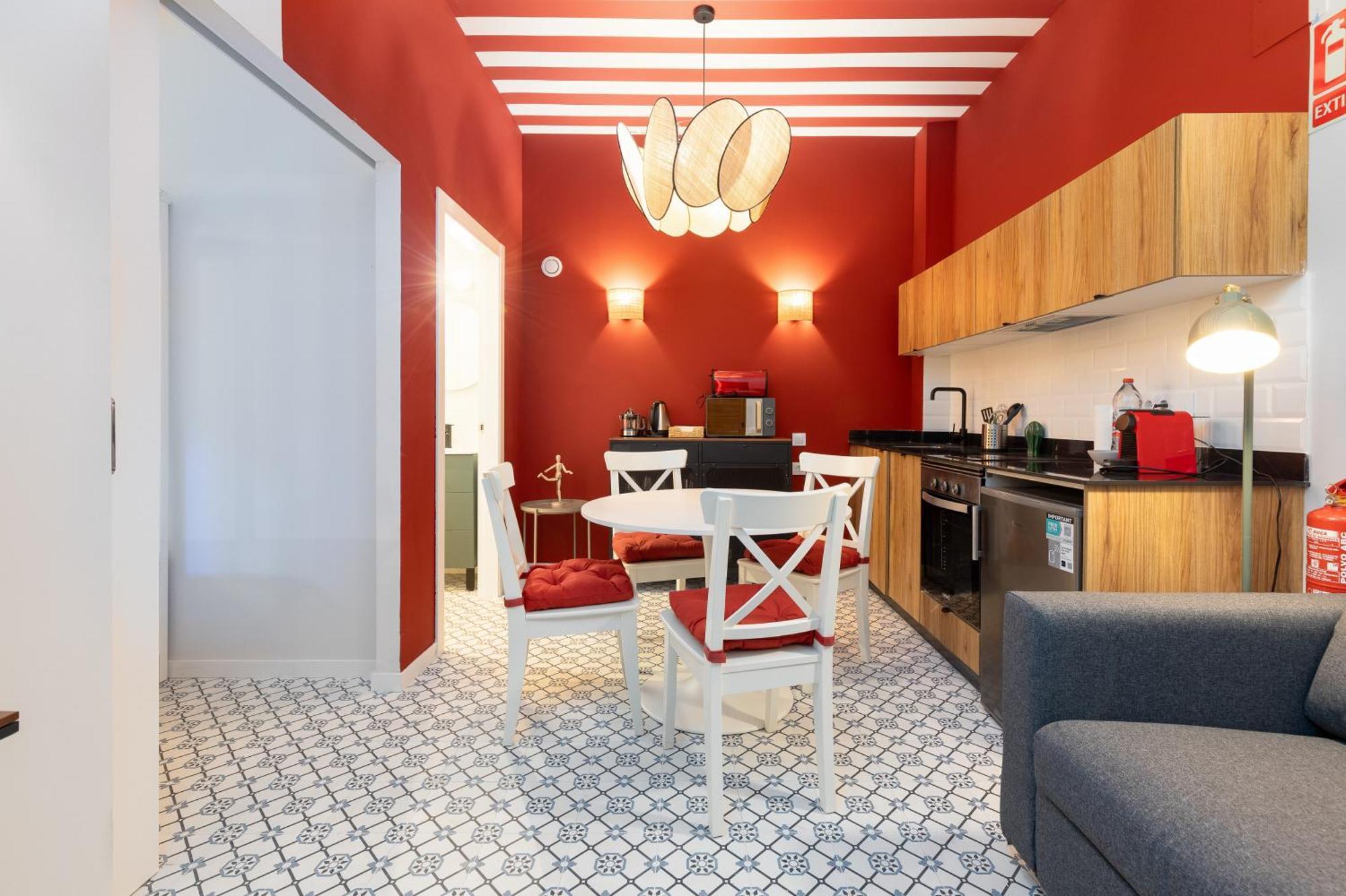 The Little Village Apartments Valenza Esterno foto