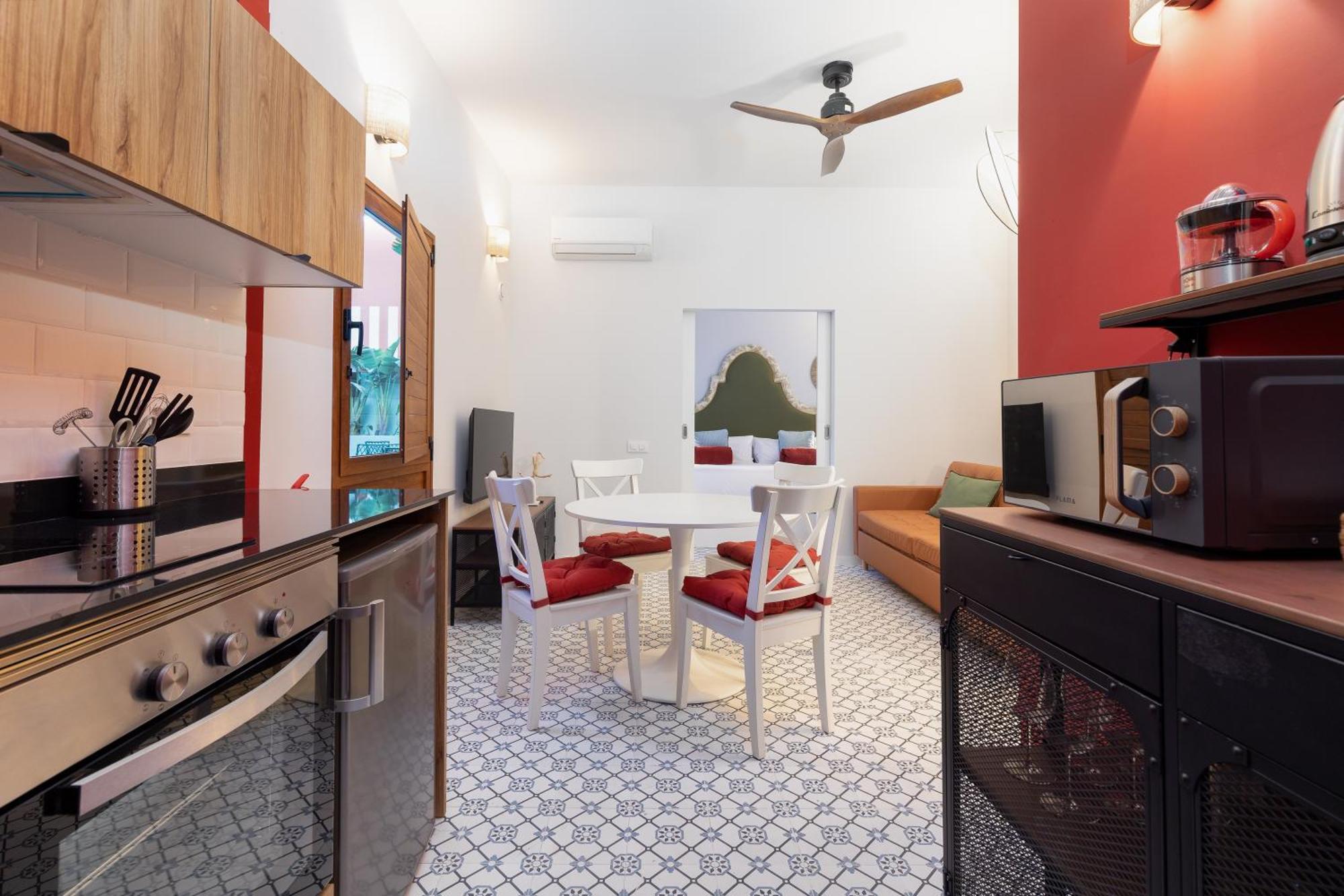 The Little Village Apartments Valenza Esterno foto